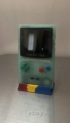 Custom Gameboy Color with new ips screen and clear case