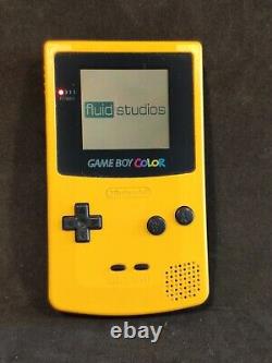 Game Boy Color Yellow Vintage retrogame Original Working cgb-001 + 1 game