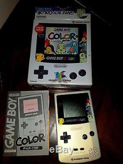 Nintendo Game Boy Color Pokémon Center Gold & Silver