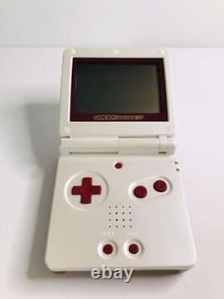 2004 Nintendo Game Boy Advance Sp Console Famicom Couleur Avec Boîte Famicon