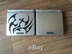 2x Console Nintendo Sp +3 Gameboy Advance + 2 Couleurs Gameboy. Des Charges D'extras