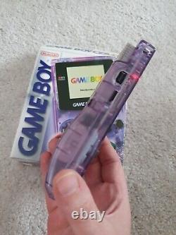 Boxed Nintendo Cgb-001 Game Boy Color Purple, Et Jeu Gratuit