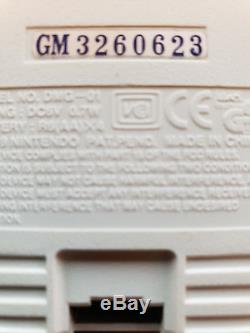Console Game Boy Nintendo Game Boy Couleur Blanche Limitée Classic Dmg-01 Rare En Boîte