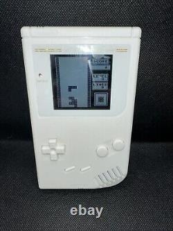 Console Gameboy DMG originale modifiée avec écran IPS changeant de couleur et nouveau haut-parleur