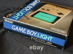 Console Nintendo Game Boy Light de couleur or MGB-101, manuel et boîte set-g0605