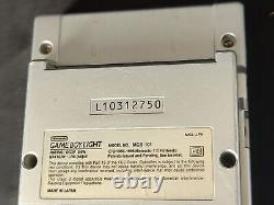 Console Nintendo Gameboy Light couleur argent HGB-101, fonctionne -g0301