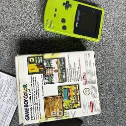 Console de jeu vidéo Nintendo Game Boy Color Lime Green Kiwi emballée avec tous les manuels