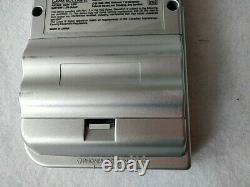 Défectueux Nintendo Game Boy Console Couleur Silver Light Mgb-101, Coffret-c0730