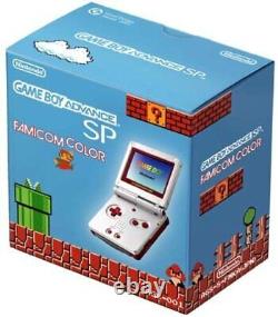 Game Boy Advance SP Famicom Color	<br/>


 <br/> 
Translation: Game Boy Advance SP couleur Famicom
