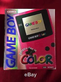 Game Boy Color (berry) Avec Jeux Et Boîtes. Condition Excellente