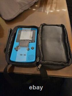 GameBoy Color immaculé, modèle Teal de 1998, No. CGB-001, 4 jeux, étui, chargeur