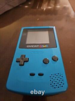 GameBoy Color immaculé, modèle Teal de 1998, No. CGB-001, 4 jeux, étui, chargeur