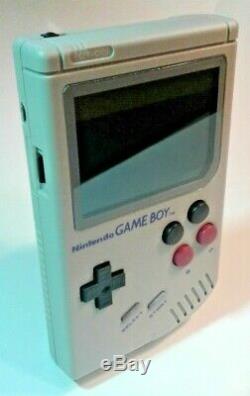 Gameboy Zero, Raspberry Pi Zero Entièrement Construit Dans Un Boîtier Gameboy Dmg