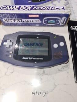 Nintendo Game Boy Advance Système de jeu portable violet Boîte avec manuel