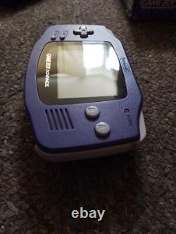 Nintendo Game Boy Advance système portable violet en boîte avec inserts, jamais utilisé