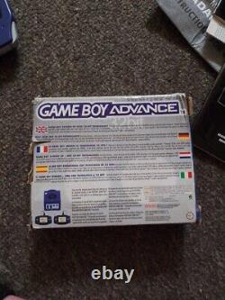 Nintendo Game Boy Advance système portable violet en boîte avec inserts, jamais utilisé