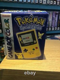 Nintendo Game Boy Color Pokemon Special Edition Coffret Plus Pokemon Blue Version