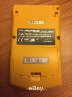 Nintendo Game Boy Color Set De Voyage Pokemon Rare Inc Console & Pokémon Jaune