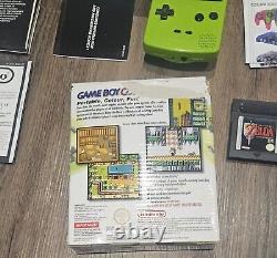 Nintendo Game Boy Color vert kiwi/lime avec boîte, manuels et bundle de jeux