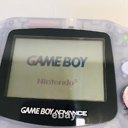 Nintendo Gameboy Advance. Écran couleur large 32 bits. Glacier Clear. Boîte.