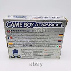 Nintendo Gameboy Advance. Écran couleur large 32 bits. Glacier Clear. Boîte.