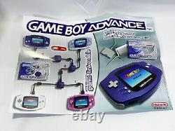 Nintendo Gameboy Advance. Écran couleur large 32 bits. Glacier transparent. En boîte.