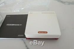 Nintendo Gameboy Advance Sp Famicom Color Edition Mint Marque Neuf