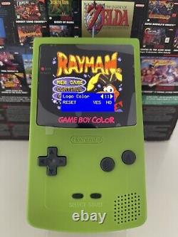 Nintendo Gameboy Color avec un écran AMOLED modifié tout neuf 2024 en vert personnalisé