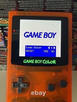 Nintendo Gameboy Colour avec un nouvel écran AMOLED modifié de 2024 et des IPs personnalisées