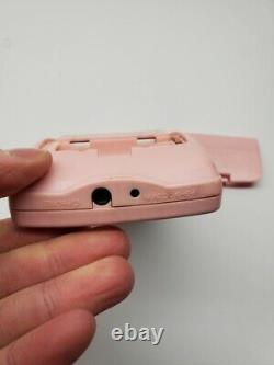 Nintendo Gameboy Couleur Hello Kitty Édition Spéciale Rose Rare Avec Couverture De Batterie