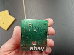 Nintendo Gameboy Version Or Pokemon Or Boîte PAL Complète En Bon État