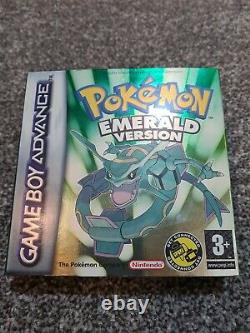 Pokemon Emerald Gameboy Couleur Boxed Excellent État Nouveaut Battery