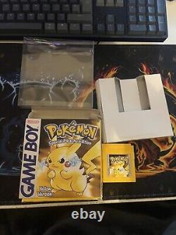 Pokémon Version Jaune Édition Spéciale Pikachu (Nintendo, 2000)