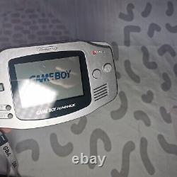 Système de jeu portable Nintendo Game Boy Advance Platinum en boîte avec manuel testé