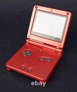 Système portable Game Boy Advance SP Flame Red + BUNDLE DE JEUX & CHARGEUR