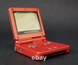 Système portable Game Boy Advance SP Flame Red + BUNDLE DE JEUX & CHARGEUR